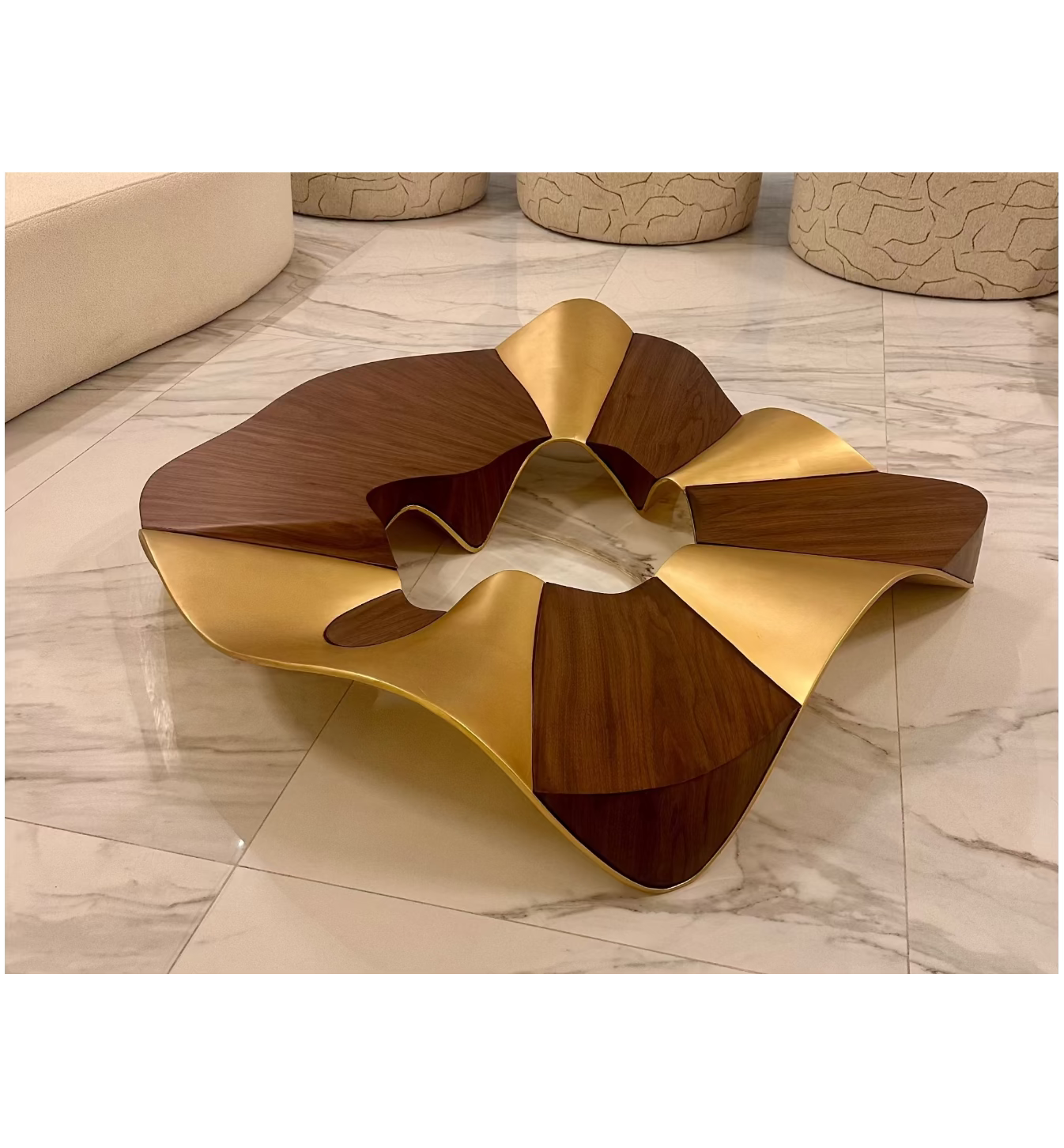 Center & Coffee Table