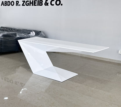 Vector Desk