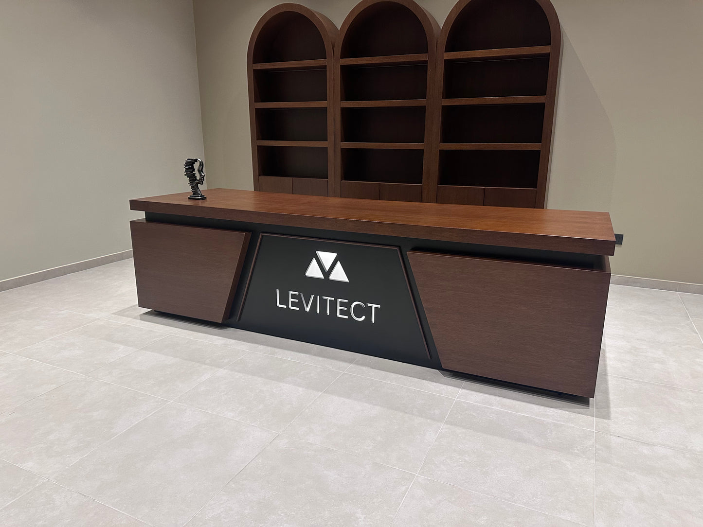 Levitect Signature Desk
